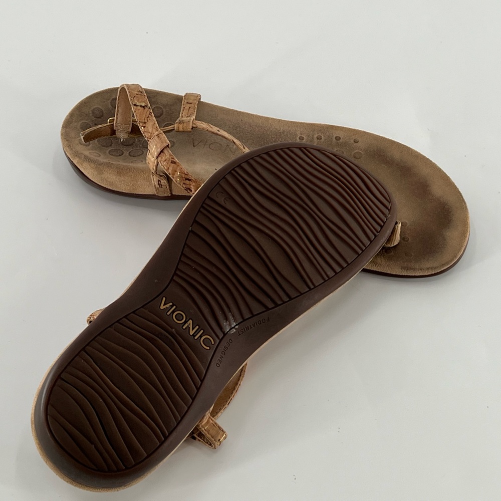 Vionic Sandals‎ 8 - Picture 5 of 5
